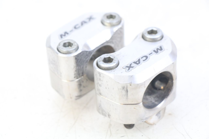 photo de SUPORTE DE GUIDÃO HONDA CR 80 (2001 - 2003) - Detalhe da peça