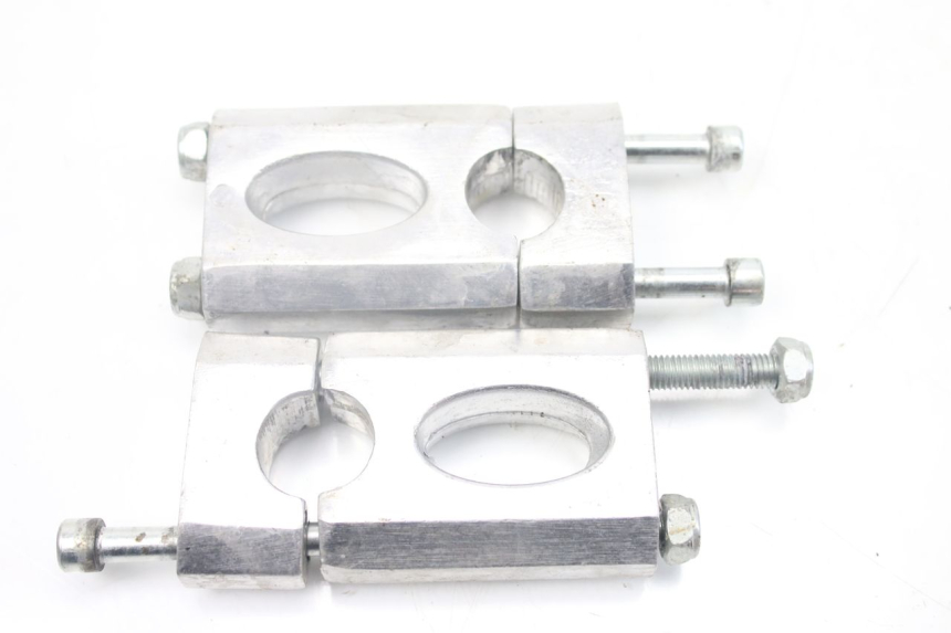 photo de SUPORTE DE GUIDÃO CCR DIRT BIKE 125 - Pontos de fixação