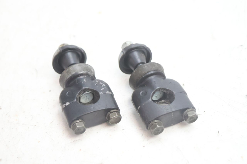 photo de ELEVAÇÃO DE GUIDÃO SUZUKI DR S 600 (1985 - 1989) - Zoom do estado de desgaste