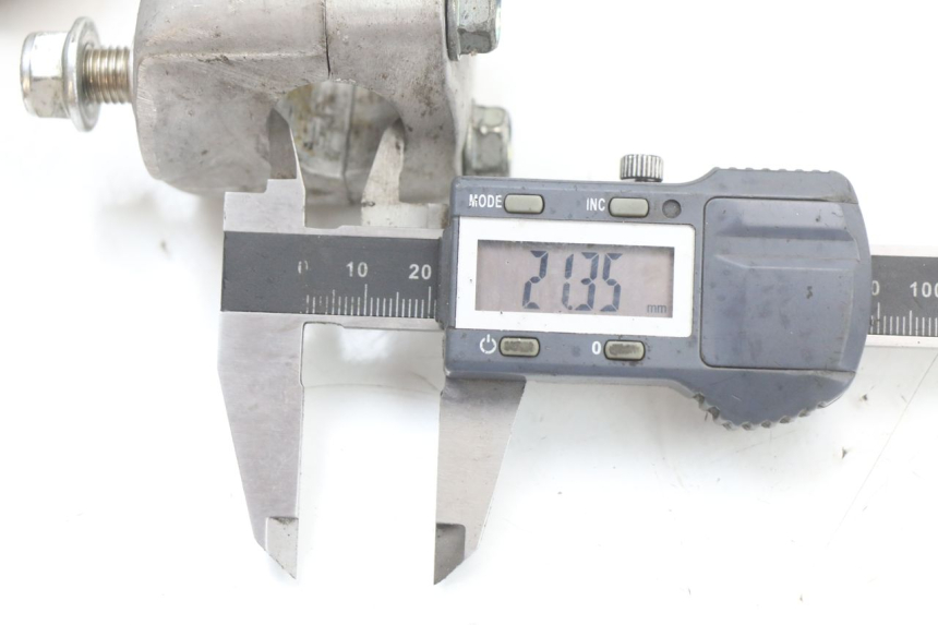 photo de SUPORTE DE GUIDÃO HONDA FJS SILVER WING SILVERWING 400 (2005 - 2008) - Vista geral