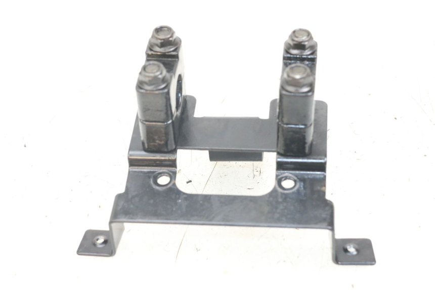 photo de SUPORTE DE GUIDÃO HYTRACK HY S 4X4 410 (2013 - 2016) - Zoom do estado de desgaste