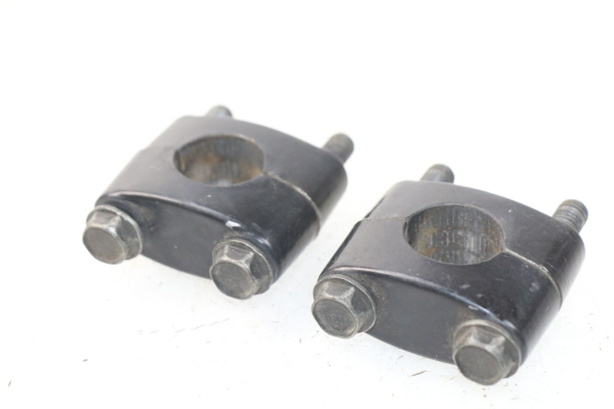 photo de SUPORTE DE GUIDÃO SUZUKI JR 80 (2001 - 2006) - Vista principal