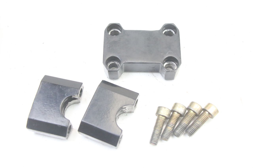 photo de SUPORTE DE GUIDÃO LONCIN DIRT BIKE 125 - Pontos de fixação