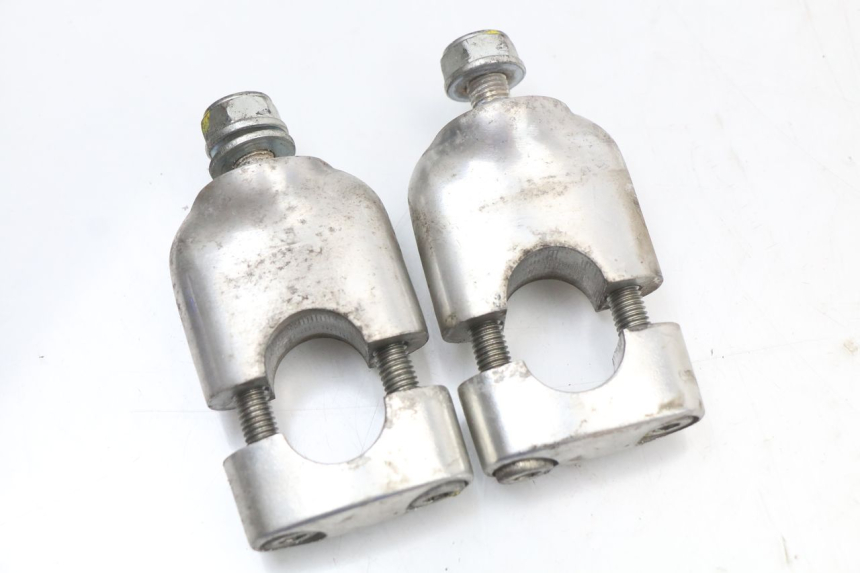 photo de SUPORTE DE GUIDÃO HONDA PCX (JF47) 125 (2012 - 2013) - Detalhe da peça
