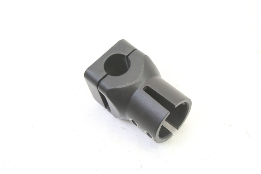 photo de SUPORTE DE GUIDÃO HERO S10 1 - Pontos de fixação