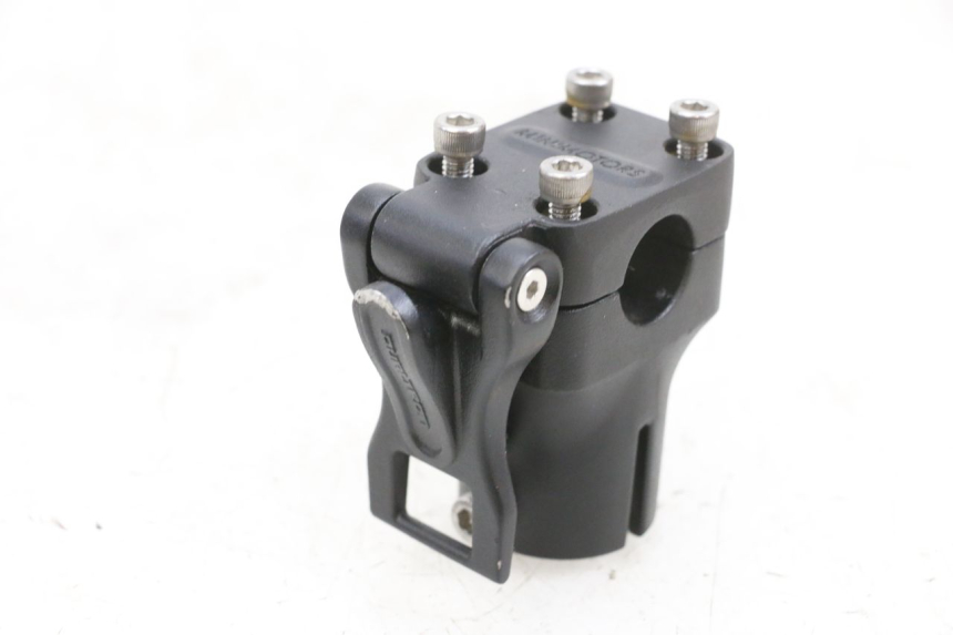 photo de SUPORTE DE GUIDÃO DUALTRON VICTOR LIMITED 1 - Pontos de fixação