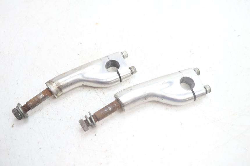 photo de SUPORTE DE GUIDÃO YAMAHA XV VIRAGO 535 (1988 - 2004) - Detalhe da peça