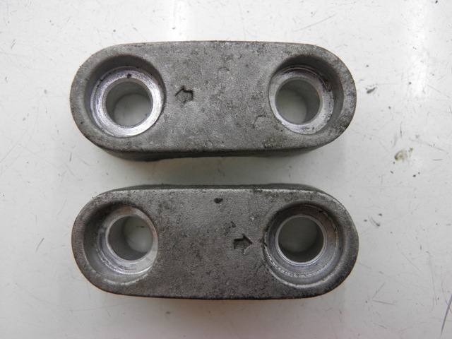 photo de SUPORTE DE GUIDÃO YAMAHA XMAX X-MAX 125 (2006 - 2009) - Zoom do estado de desgaste