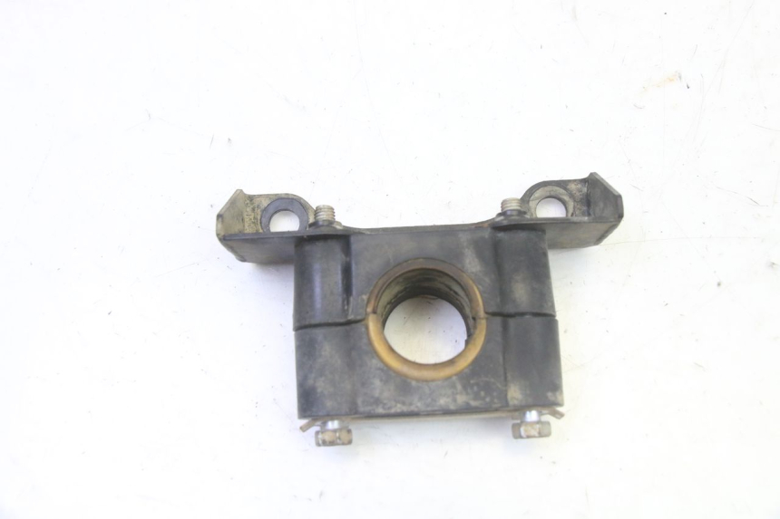 photo de SUPORTE DE GUIDÃO YAMAHA YFM GRIZZLY 550 (2008 - 2015) - Outro ângulo de visão