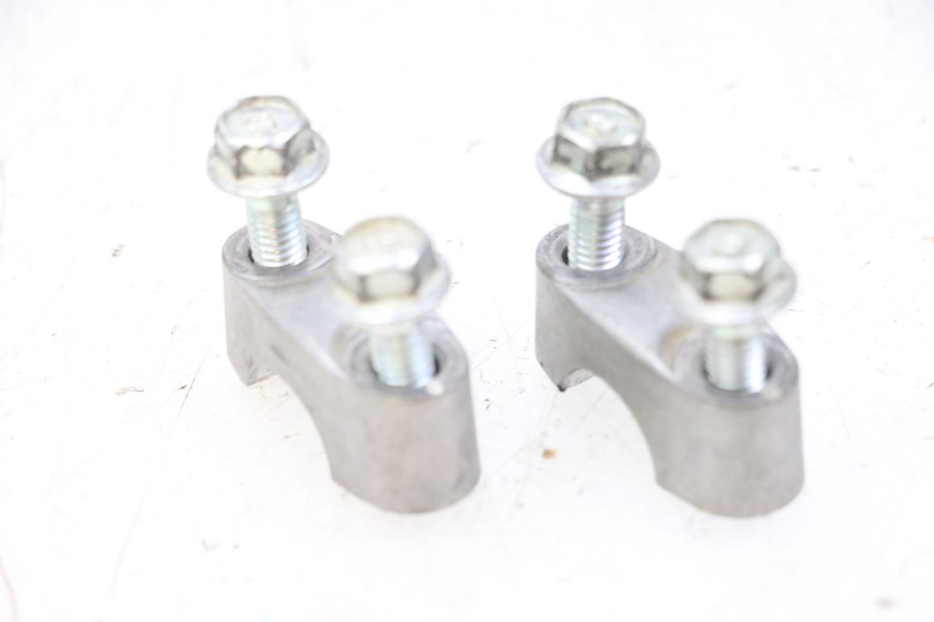 photo de SUPORTE DE GUIDÃO YAMAHA YFM R RAPTOR 250 (2008 - 2014) - Zoom do estado de desgaste