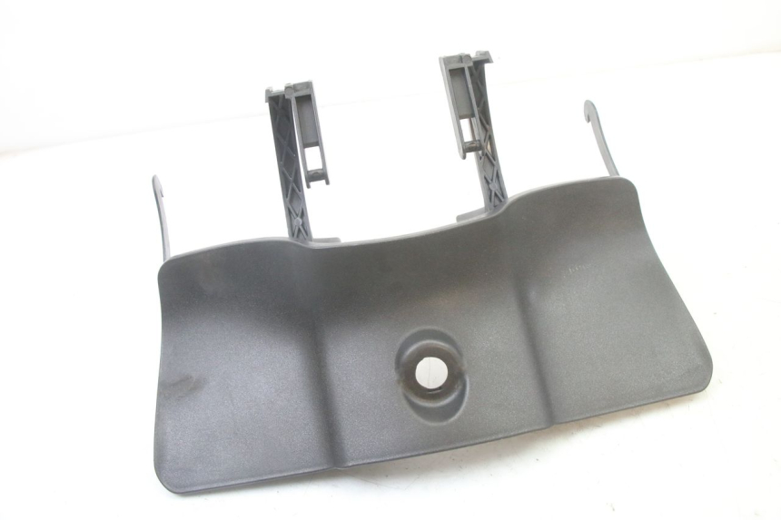 photo de SUPORTE DA CAIXA DE LUVA APRILIA ATLANTIC 125 (2003 - 2009) - Zoom do estado de desgaste