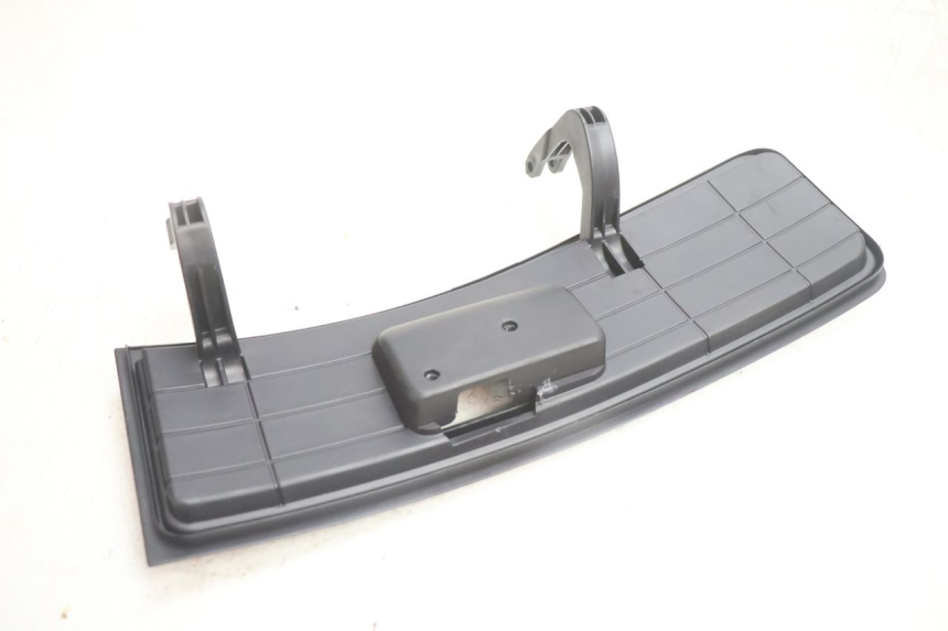 photo de SUPORTE PARA PORTA-LUVA SUZUKI BURGMAN EXECUTIVE ABS 650 (2006 - 2012) - Ampliação técnica