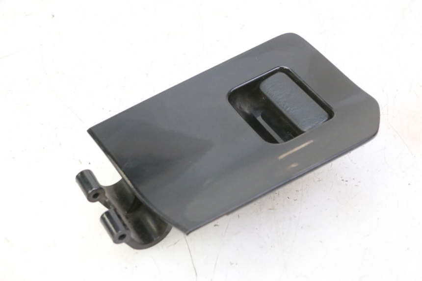 photo de SUPORTE DA CAIXA DE LUVAS HONDA FES S-WING SWING ABS 125 (2007 - 2015) - Vista geral