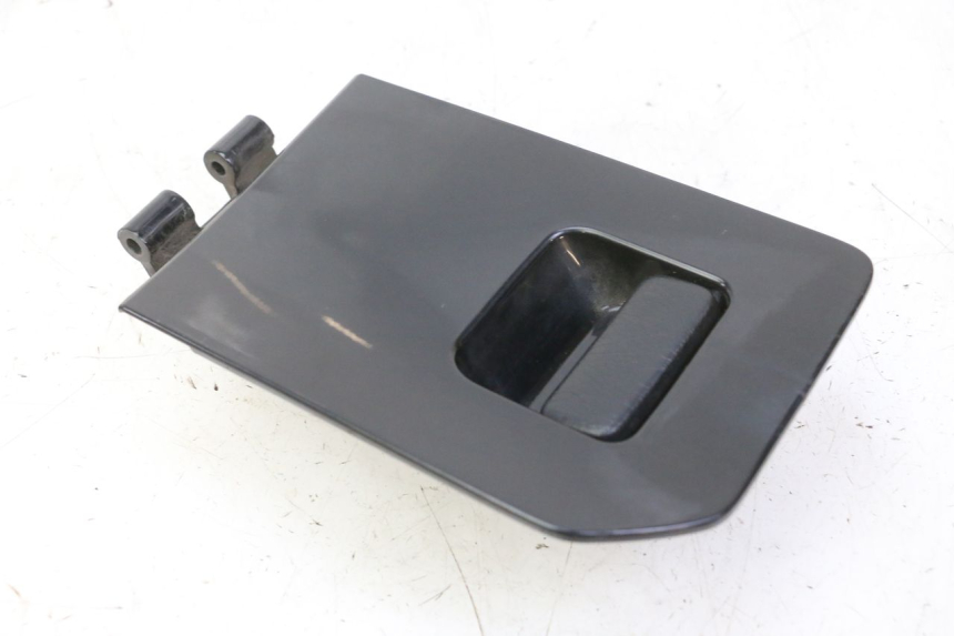 photo de SUPORTE DA CAIXA DE LUVAS HONDA FES S-WING SWING ABS 125 (2007 - 2015) - Pontos de fixação