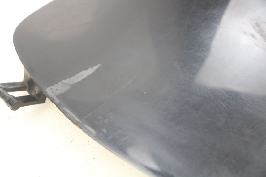 photo de SUPORTE DA CAIXA DE LUVAS MBK FLIPPER 50 (2004 - 2012) - Zoom do estado de desgaste