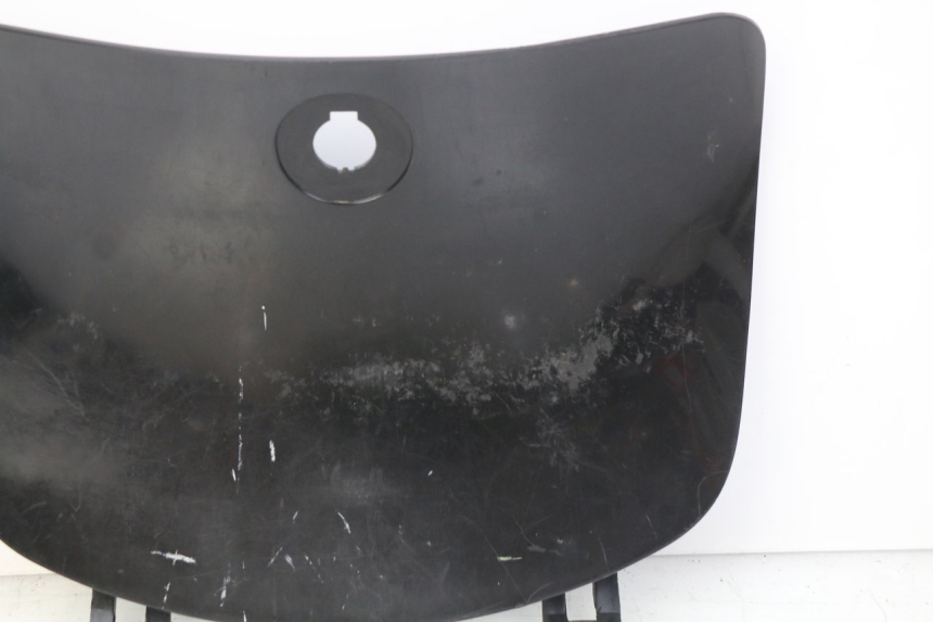 photo de SUPORTE DA CAIXA DE LUVAS MBK FLIPPER 50 (2004 - 2012) - Pontos de fixação