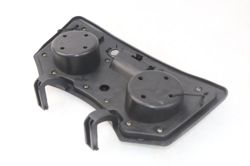 photo de SUPORTE DA CAIXA DE LUVA JONWAY GTX 2T 50 (2014 - 2020) - Detalhe da peça