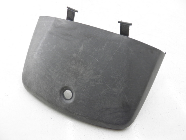 photo de SUPORTE DA CAIXA DE LUVAS HONDA NH VISION 50 (1985 - 1994) - Vista principal