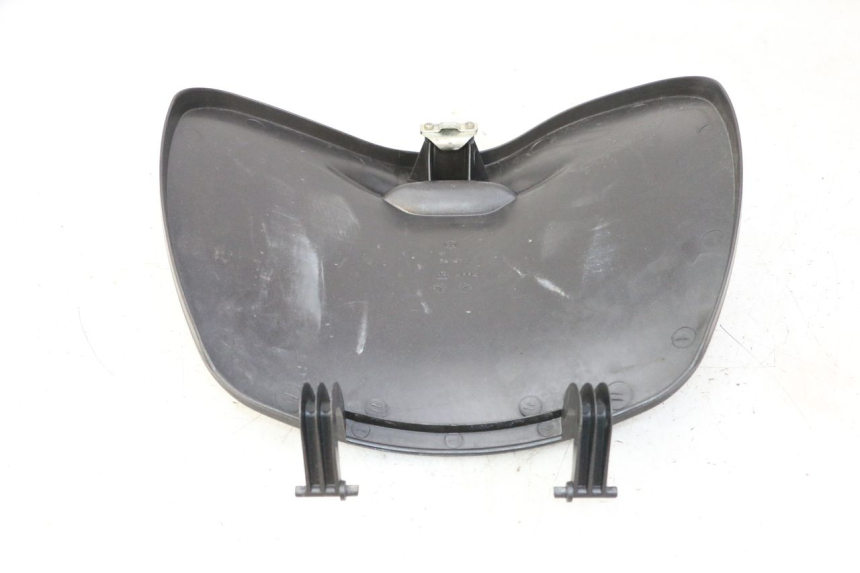 photo de SUPORTE DA CAIXA DE LUVAS PIAGGIO LIBERTY 4T 50 (2009 - 2015) - Detalhe da peça