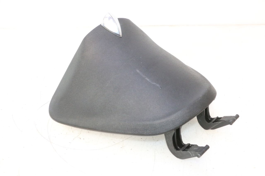 photo de SUPORTE PARA PORTA-LUVA PIAGGIO LIBERTY IGET 4T 50 (2015 - 2020) - Estado da superfície