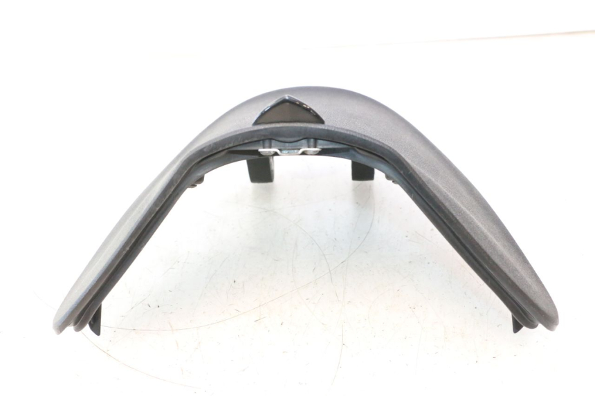 photo de SUPORTE DA CAIXA DE LUVA PIAGGIO LIBERTY IGET 4T 50 (2021 - 2025) - Outro ângulo de visão