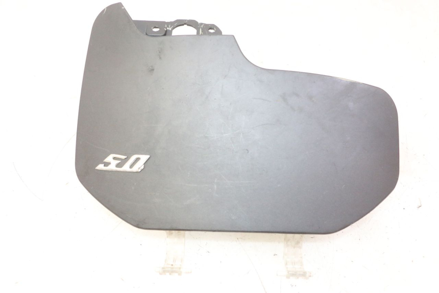 photo de SUPORTE DA CAIXA DE LUVAS KYMCO LIKE 4T 50 (2019 - 2025) - Vista principal