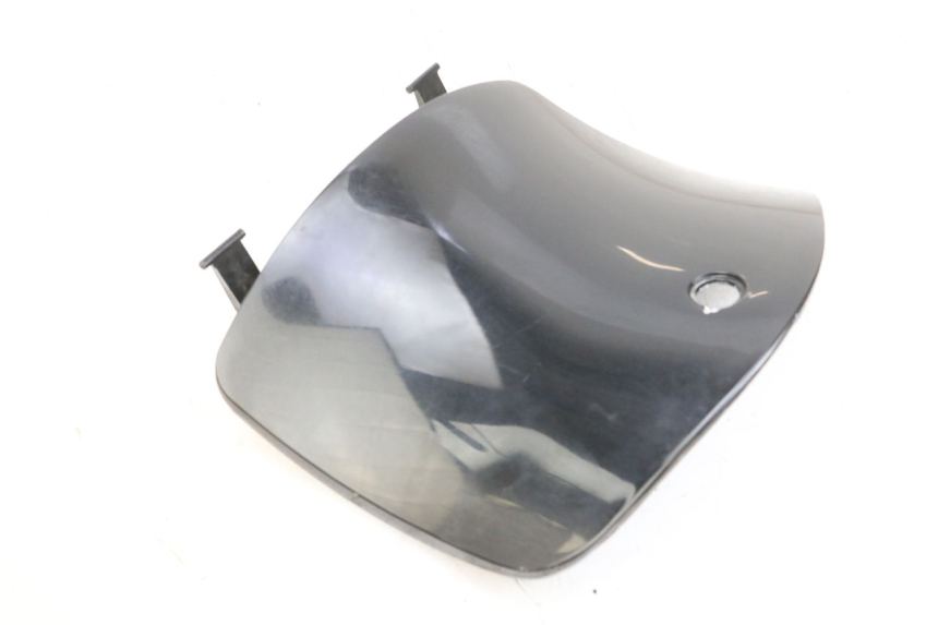 photo de SUPORTE DA CAIXA DE LUVAS JM MOTORS OLDIES GT 4T 50 (2018 - 2025) - Pontos de fixação
