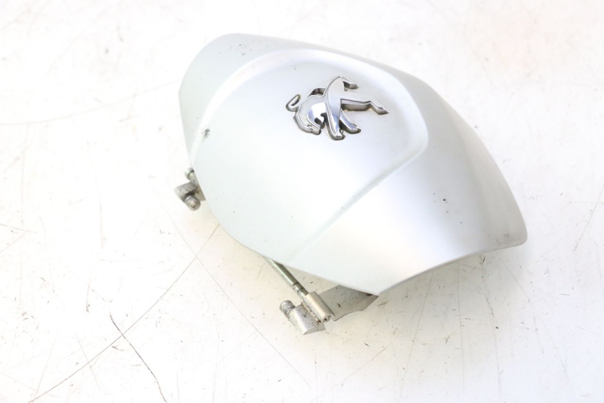 photo de SUPORTE DA CAIXA DE LUVAS PEUGEOT SATELIS 125 (2013 - 2018) - Pontos de fixação