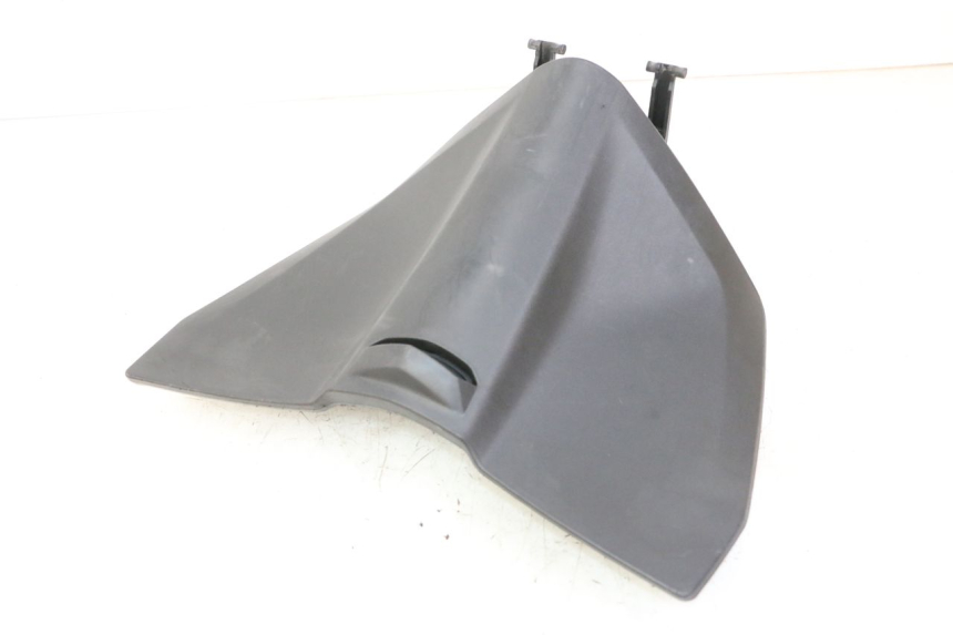 photo de SUPORTE DA CAIXA DE LUVA APRILIA SXR 50 (2021 - 2023) - Outro ângulo de visão