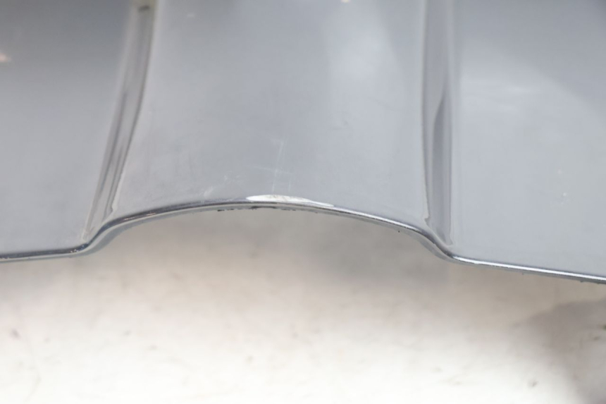 photo de SUPORTE PARA PORTA-LUVA PIAGGIO VESPA PRIMAVERA 2T 50 (2013 - 2018) - Zoom do estado de desgaste