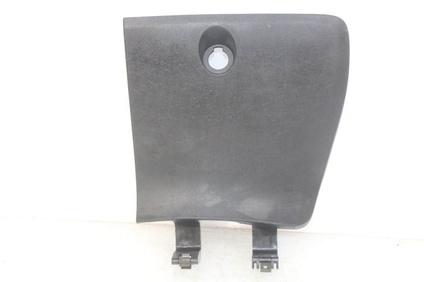 photo de SUPORTE DA CAIXA DE LUVA YAMAHA XMAX X-MAX 125 (2006 - 2009) - Vista principal