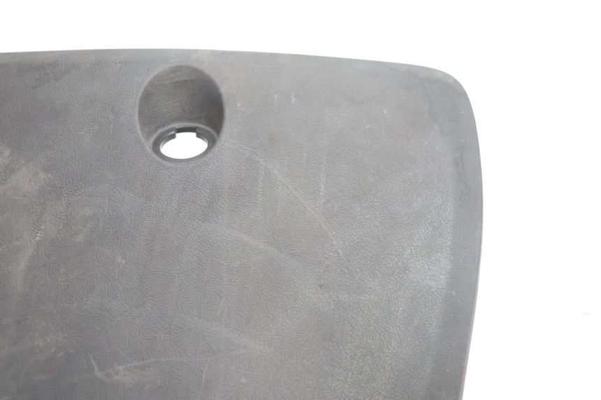 photo de SUPORTE DA CAIXA DE LUVA YAMAHA XMAX X-MAX 125 (2006 - 2009) - Detalhe da peça
