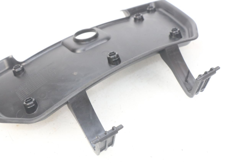 photo de SUPORTE DA CAIXA DE LUVA TGB X-MOTION XMOTION 125 (2008 - 2014) - Outro ângulo de visão