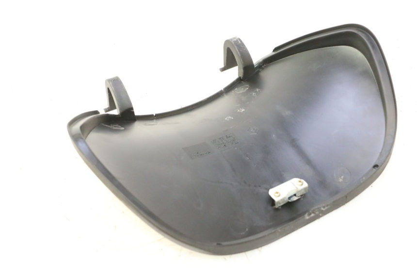 photo de SUPORTE DA CAIXA DE LUVA PIAGGIO ZIP 2T 50 (2009 - 2019) - Zoom do estado de desgaste