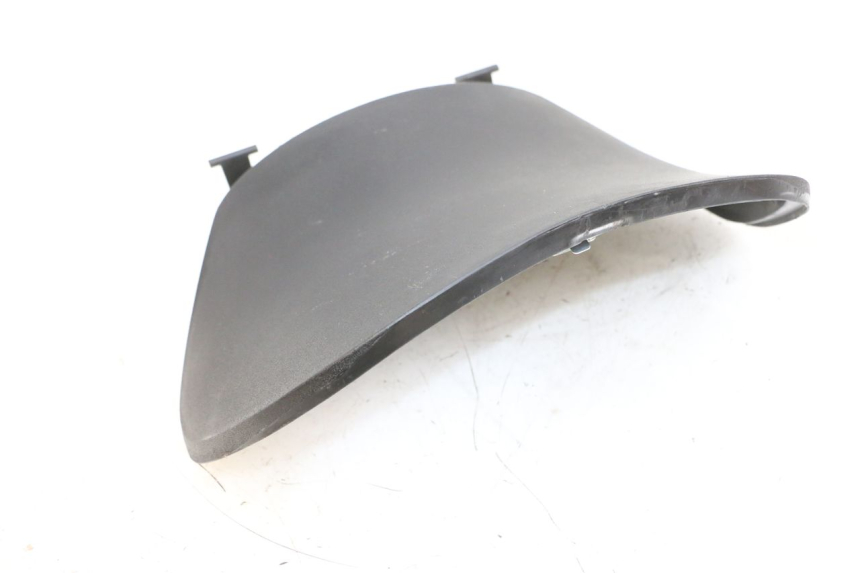 photo de SUPORTE DA CAIXA DE LUVAS PIAGGIO ZIP 4T 50 (2018 - 2020) - Outro ângulo de visão