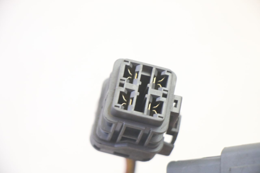 photo de SUPORTE DE FUSÍVEL QUADRO 4 4D 350 (2015 - 2018) - Vista geral