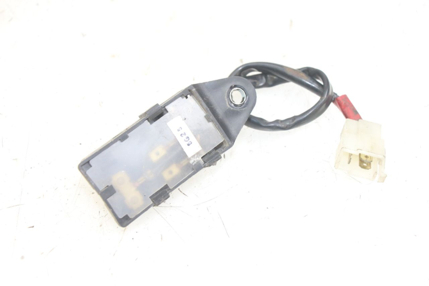photo de SUPORTE DE FUSÍVEL HONDA CA REBEL 125 (1995 - 2001) - Zoom do estado de desgaste
