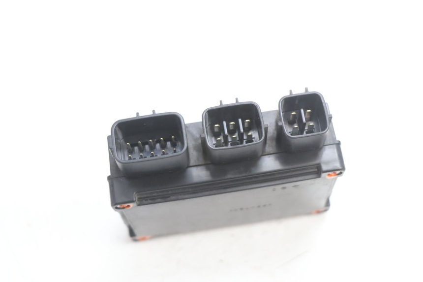 photo de PORTA FUSÍVEL KAWASAKI ER-6 ER6 N 650 (2005 - 2009) - Zoom do estado de desgaste