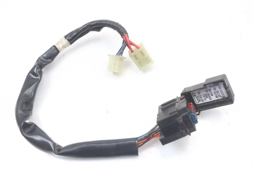 photo de SUPORTE DE FUSÍVEL HONDA FES PANTHEON 2T 125 (1998 - 2002) - Detalhe da peça