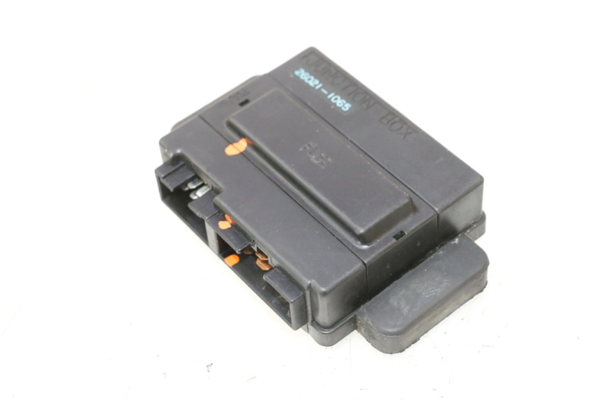 photo de PORTA FUSÍVEL KAWASAKI GPX F ZX750F 750 (1986 - 1990) - Detalhe da peça