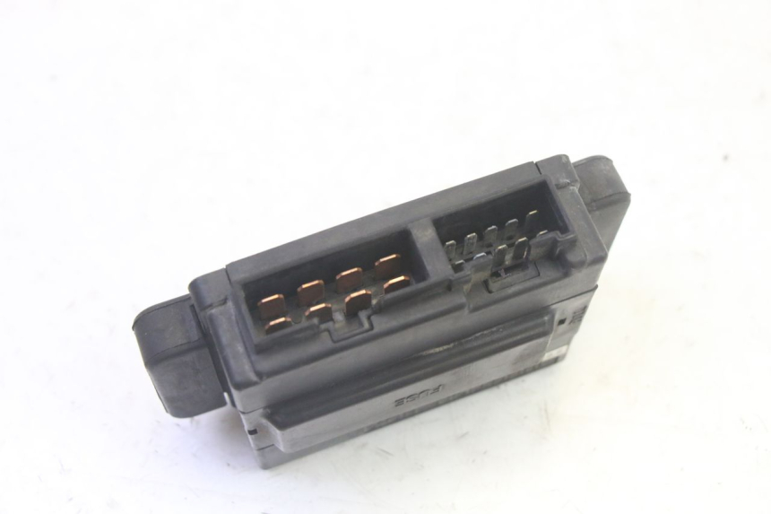 photo de SUPORTE DE FUSÍVEL KAWASAKI GPX R WARBIRD 600 (1988 - 1993) - Outro ângulo de visão