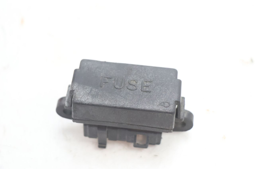 photo de PORTA FUSÍVEL SUZUKI GSX F GSXF 750 (1988 - 1998) - Outro ângulo de visão