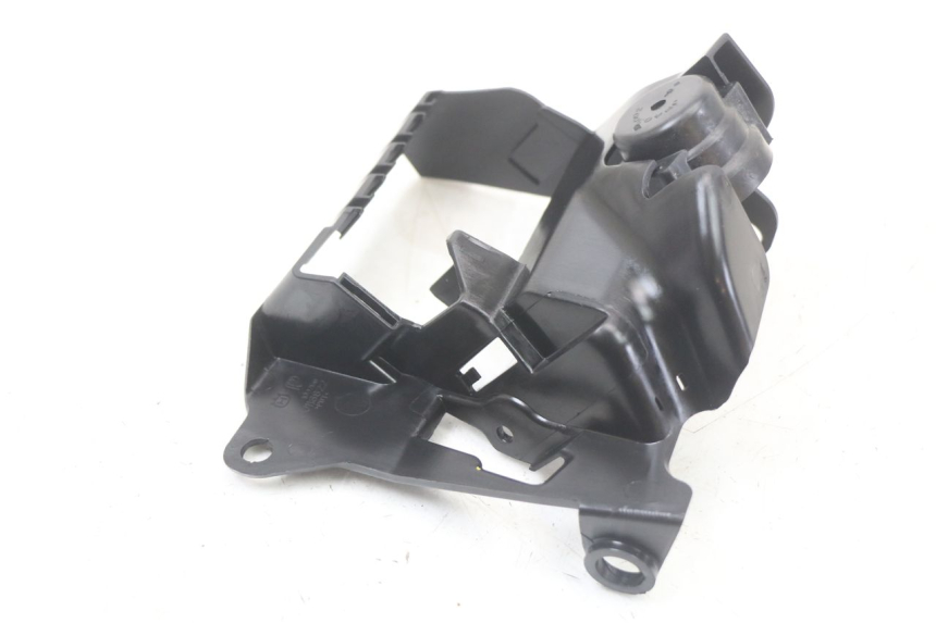 photo de SUPORTE DE FUSÍVEL HUSQVARNA SVARTPILEN 401 (2018 - 2023) - Outro ângulo de visão