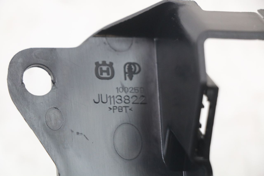photo de SUPORTE DE FUSÍVEL HUSQVARNA SVARTPILEN 401 (2018 - 2023) - Ampliação técnica