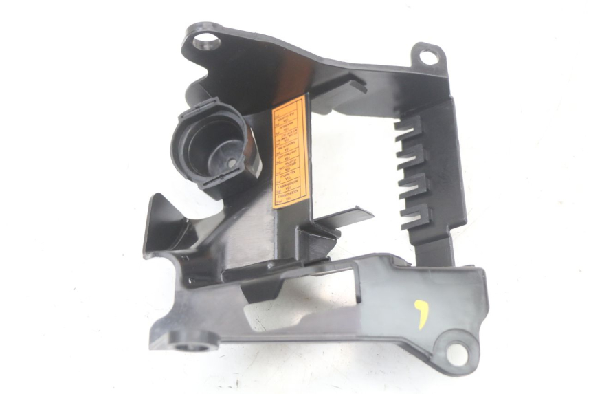 photo de SUPORTE DE FUSÍVEL HUSQVARNA SVARTPILEN 401 (2018 - 2023) - Pontos de fixação