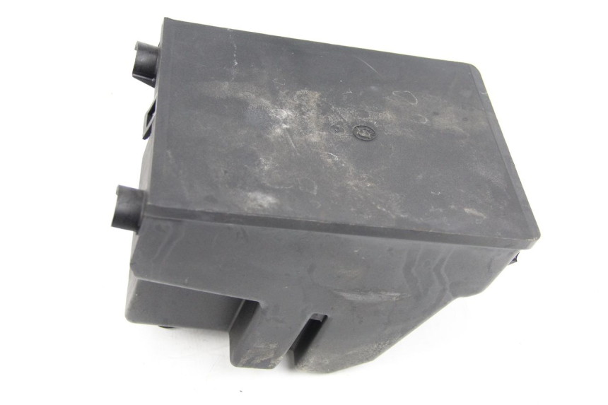 photo de SUPORTE DE FUSÍVEL BMW K100 1000 (1982 - 1990) - Detalhe da peça