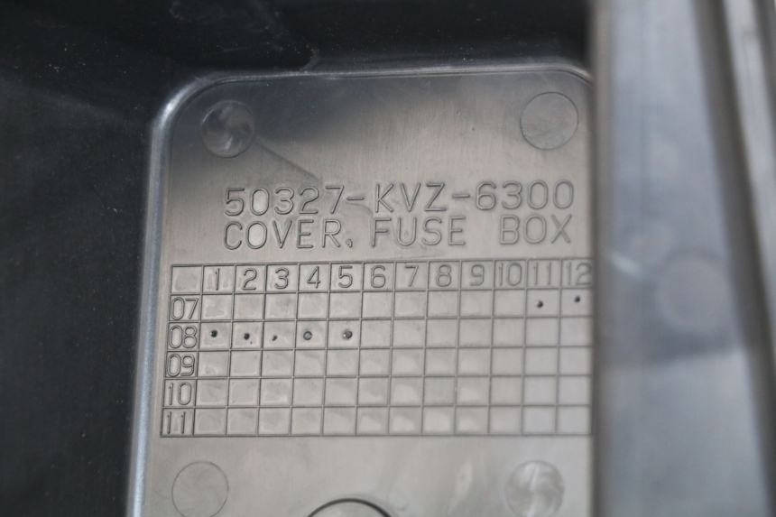 photo de SUPORTE DE FUSÍVEL HONDA NSS EX FORZA 250 (2005 - 2013) - Detalhe da peça