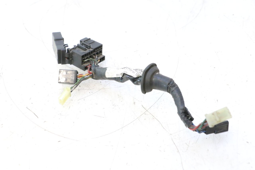 photo de SUPORTE DE FUSÍVEL HONDA SH 125 (2001 - 2003) - Detalhe da peça