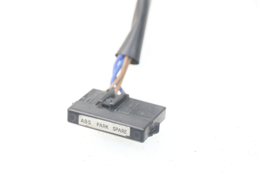 photo de SUPORTE DE FUSÍVEL YAMAHA XP T-MAX TMAX ABS 500 (2004 - 2007) - Outro ângulo de visão