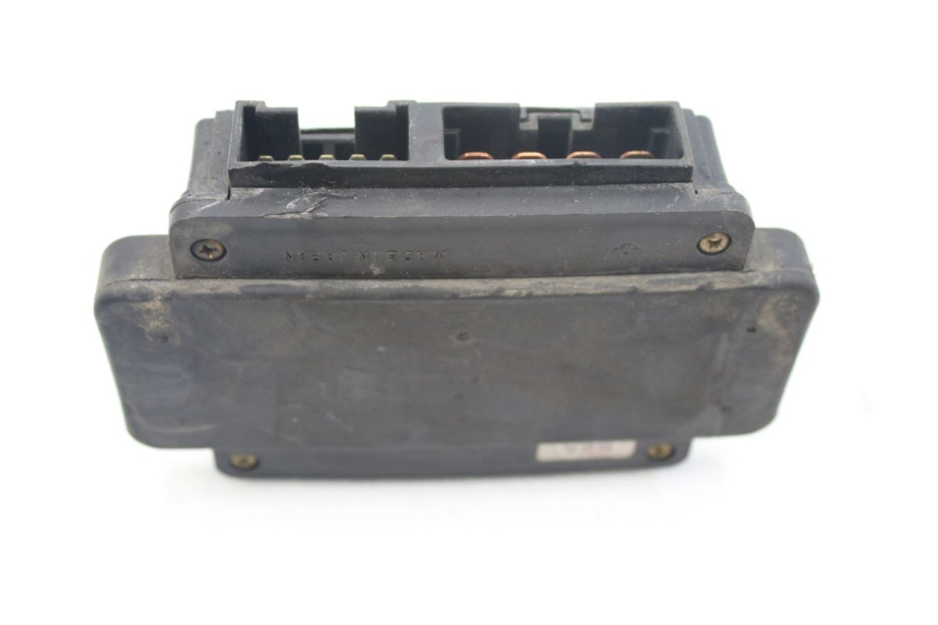 photo de SUPORTE DE FUSÍVEL KAWASAKI ZZR 600 (1995 - 2004) - Detalhe da peça
